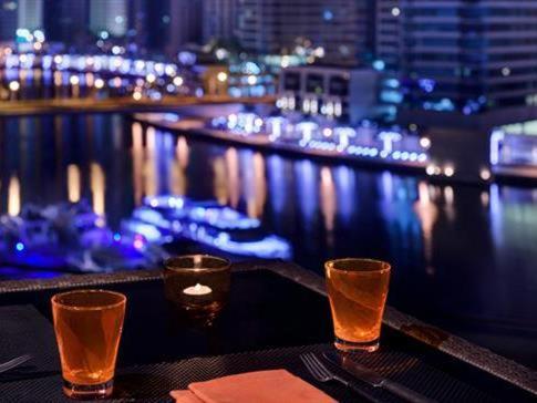 Pirates Bay Hostel Dubaj Kültér fotó